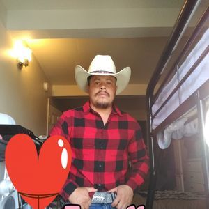 Meet your Posher, Martinez lunha